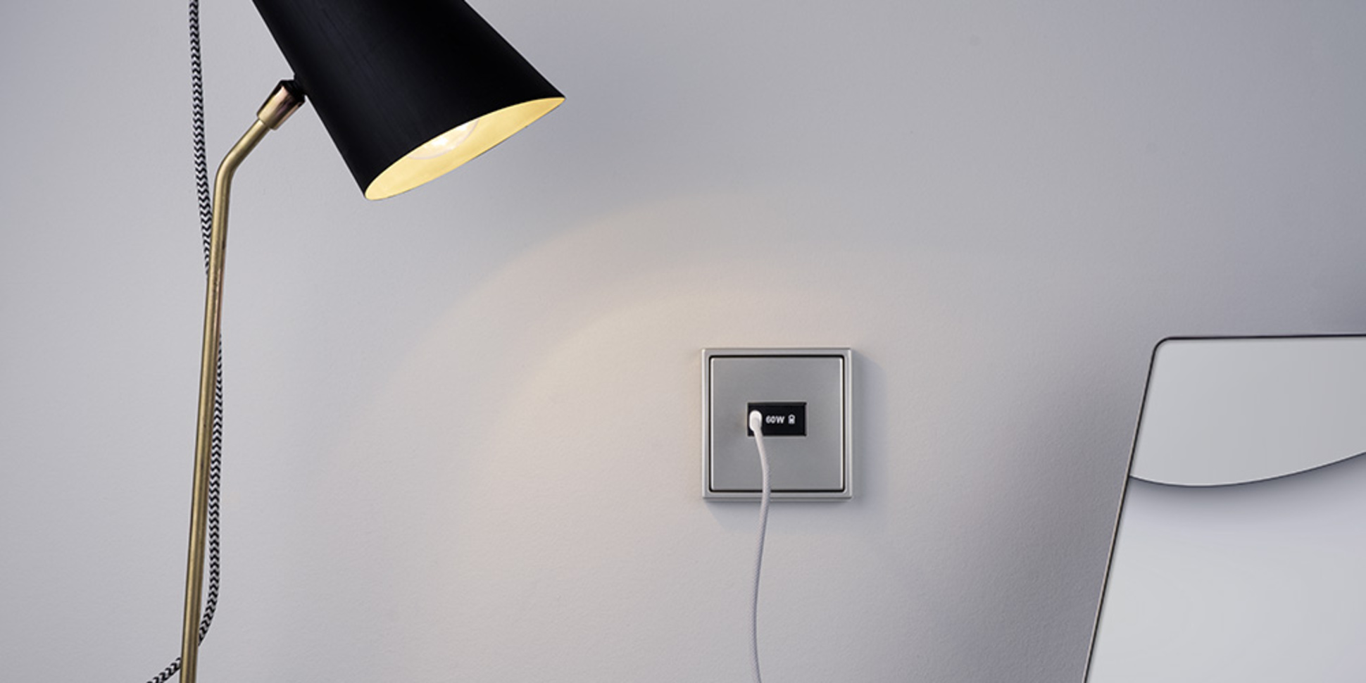 Ladegerät USB PD 60 bei EBS Schönebeck in Schönebeck